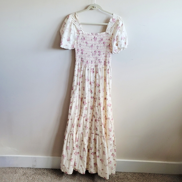 Storia Floral Print Maxi Dress With Puffed Sleeves Apricot - Picture 7 of 9